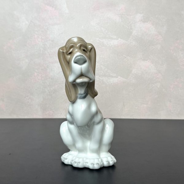Nao by Lladro 10375 Важная собачка