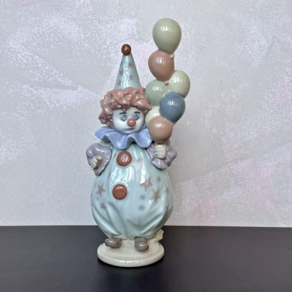 Lladro 5811 Маленький клоун (Нет в наличии)